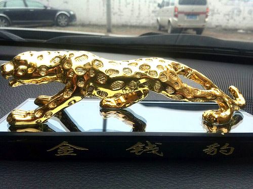 汽车装饰用品 在方寸之间，演绎匠心与个性
